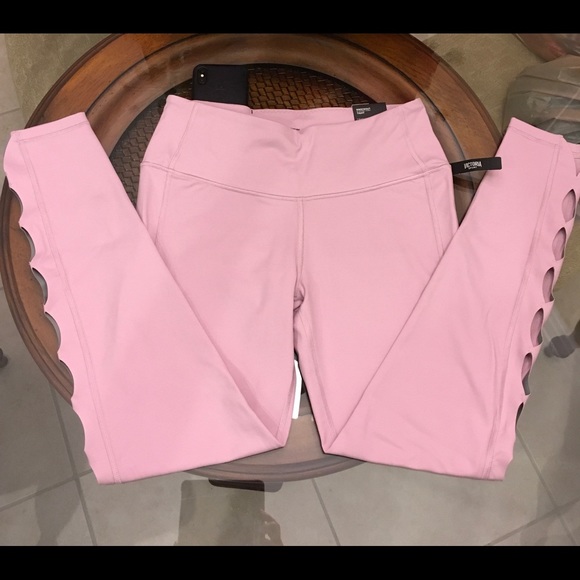 ❤️Knockout By Victoria Sport Tight ❤️ - Picture 2 of 4